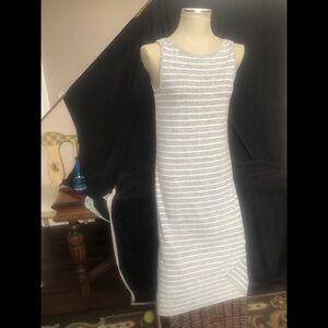 Daily Ritual Sleeveless Summer Midi Dress White and Gray